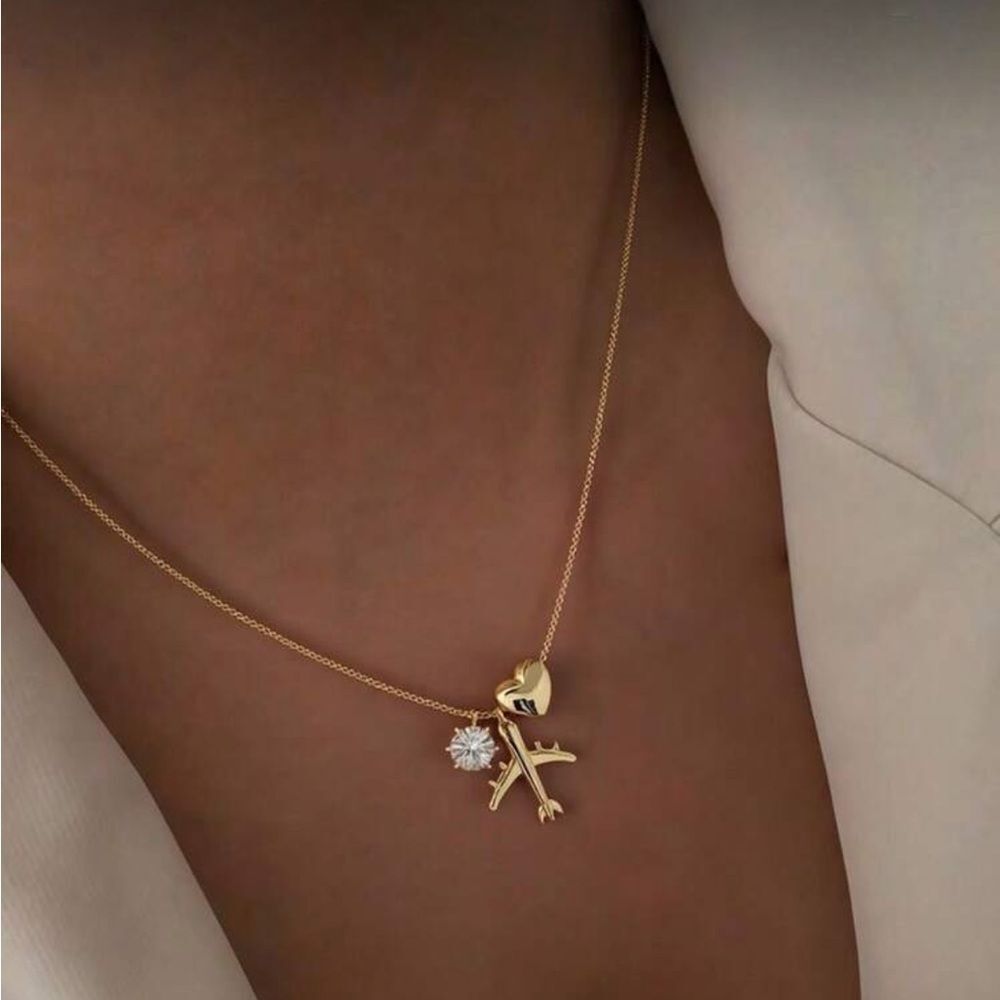 Chic Gold airplane Necklace M561